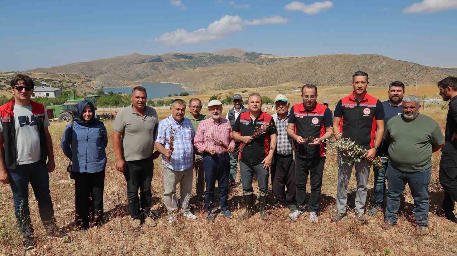 Başkan &Ccedil;olakbayrakdar: "Kocasinan&rsquo;ı arıcılıkta merkeze d&ouml;n&uuml;şt&uuml;receğiz, şehre yeni bir tarım &uuml;r&uuml;n&uuml; kazandıracağız"