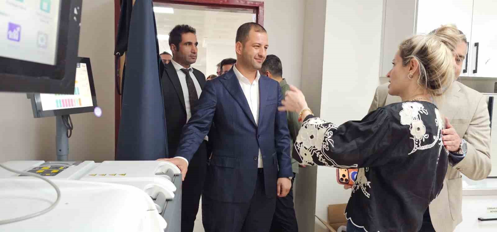 Hayırsever işadamı &Ouml;zel&rsquo;den Mardin Eğitim ve Araştırma Hastanesine anlamlı sağlık desteği