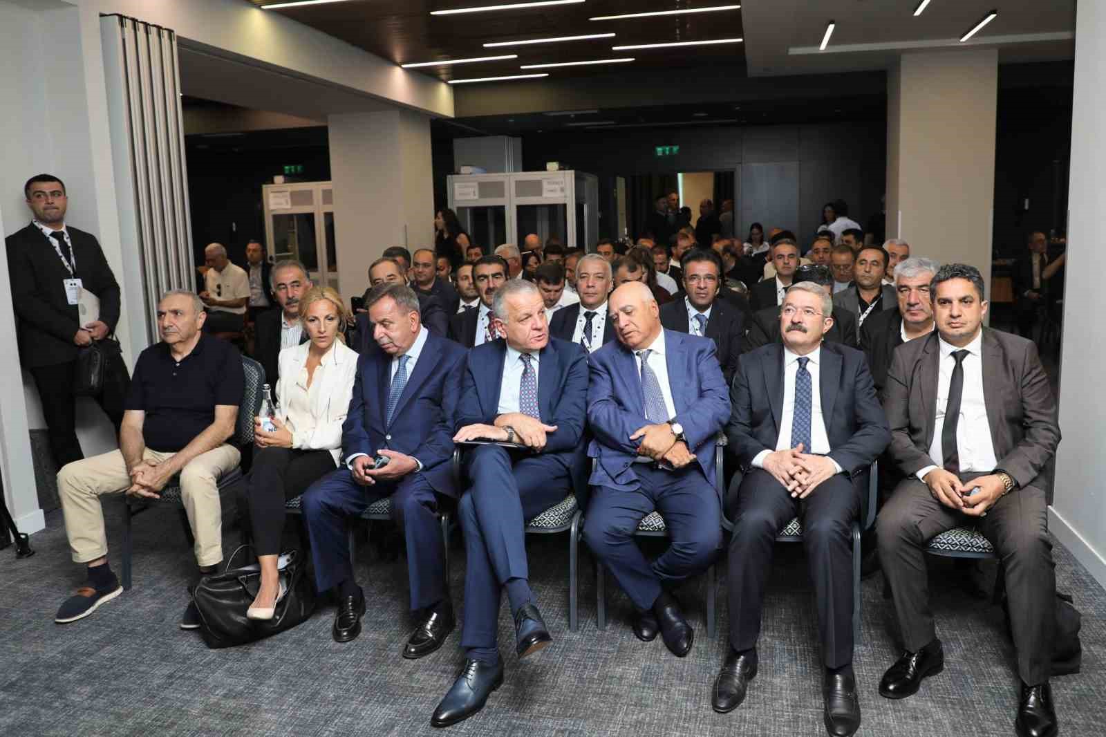 Van TSO ve Ermeni iş d&uuml;nyasından &lsquo;Normalleşme, Sınır Kapılarının A&ccedil;ılması ve Ekonomik İş Birliği&rsquo; mesajı