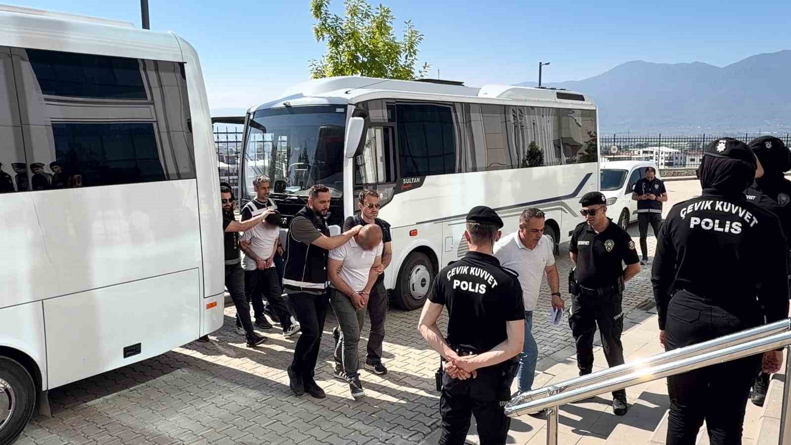 Bursa merkezli 4 ildeki uyuşturucu operasyonunda 40 tutuklama