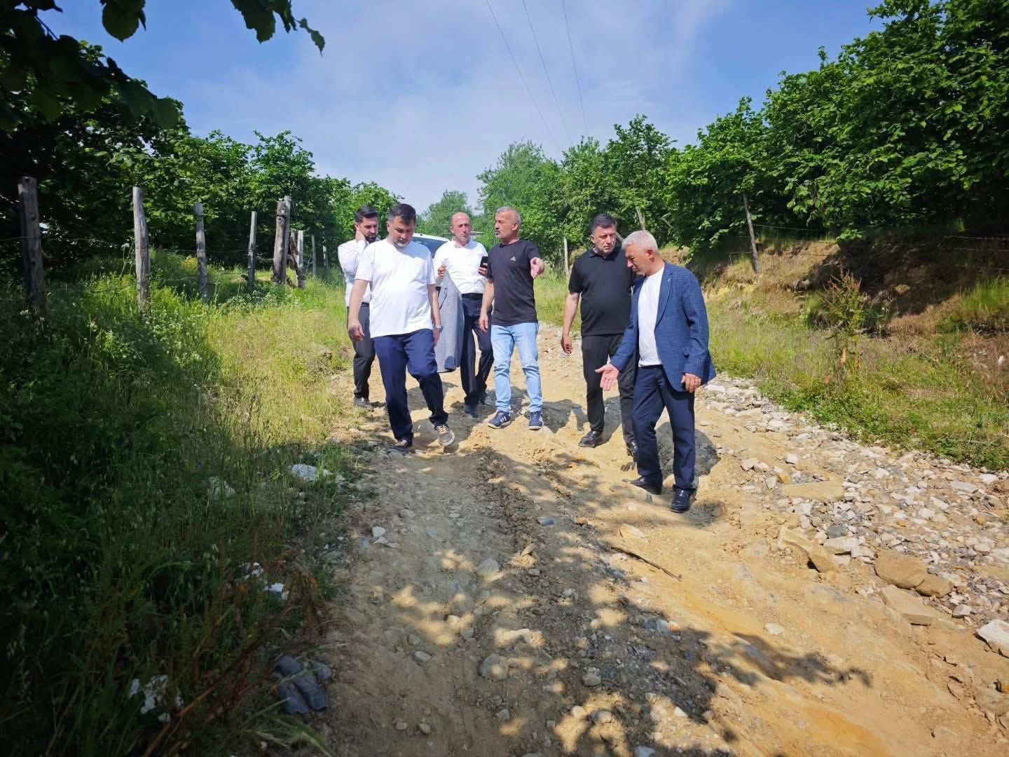Kurukavak köyü yolu asfalta kavuşuyor