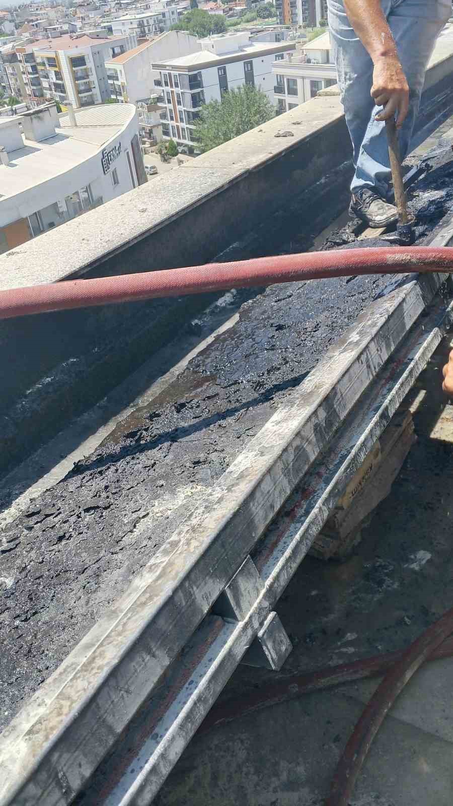 Aydın’da çatı yangını