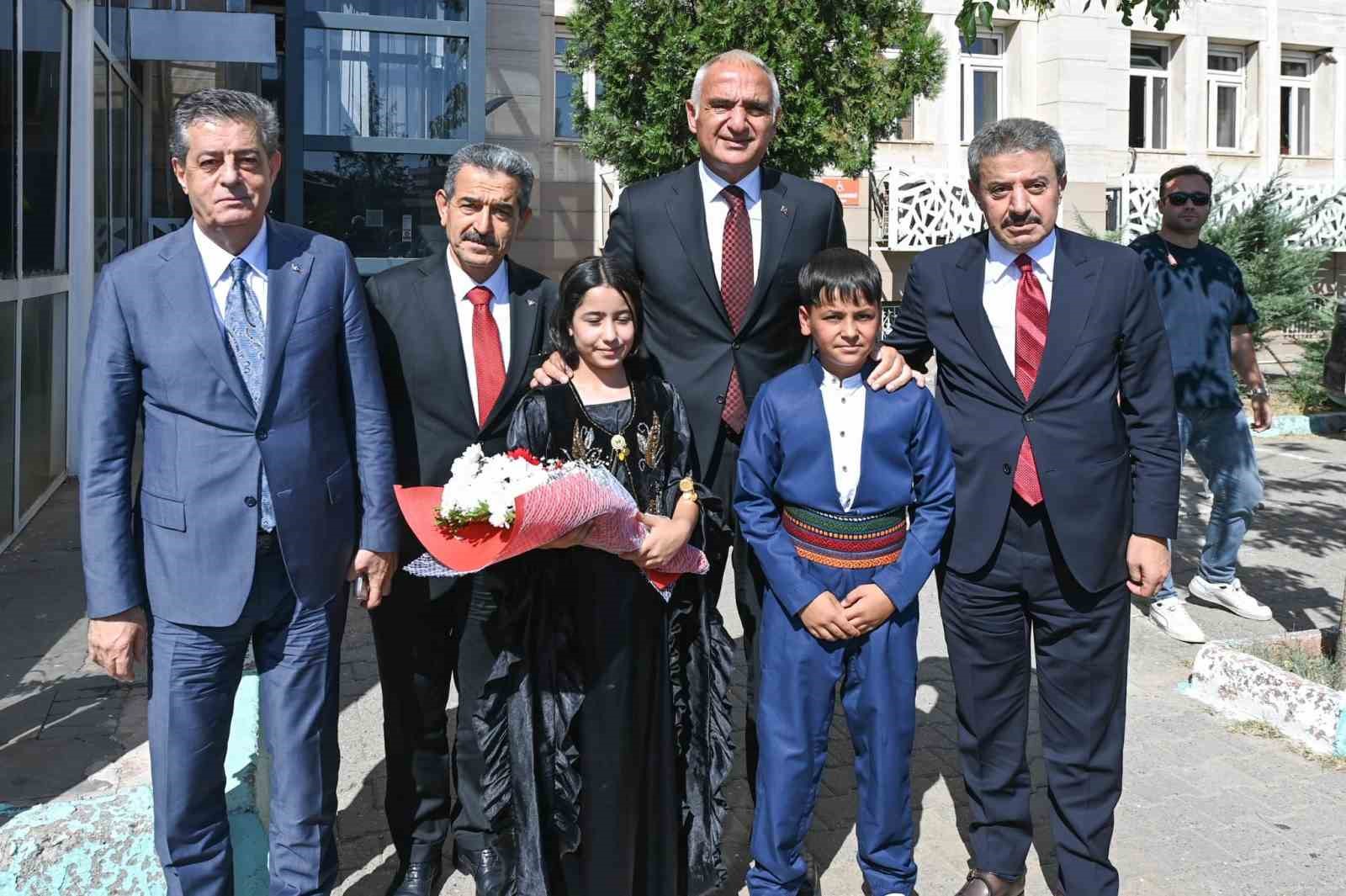 Bakan Ersoy Şırnak&rsquo;ta
