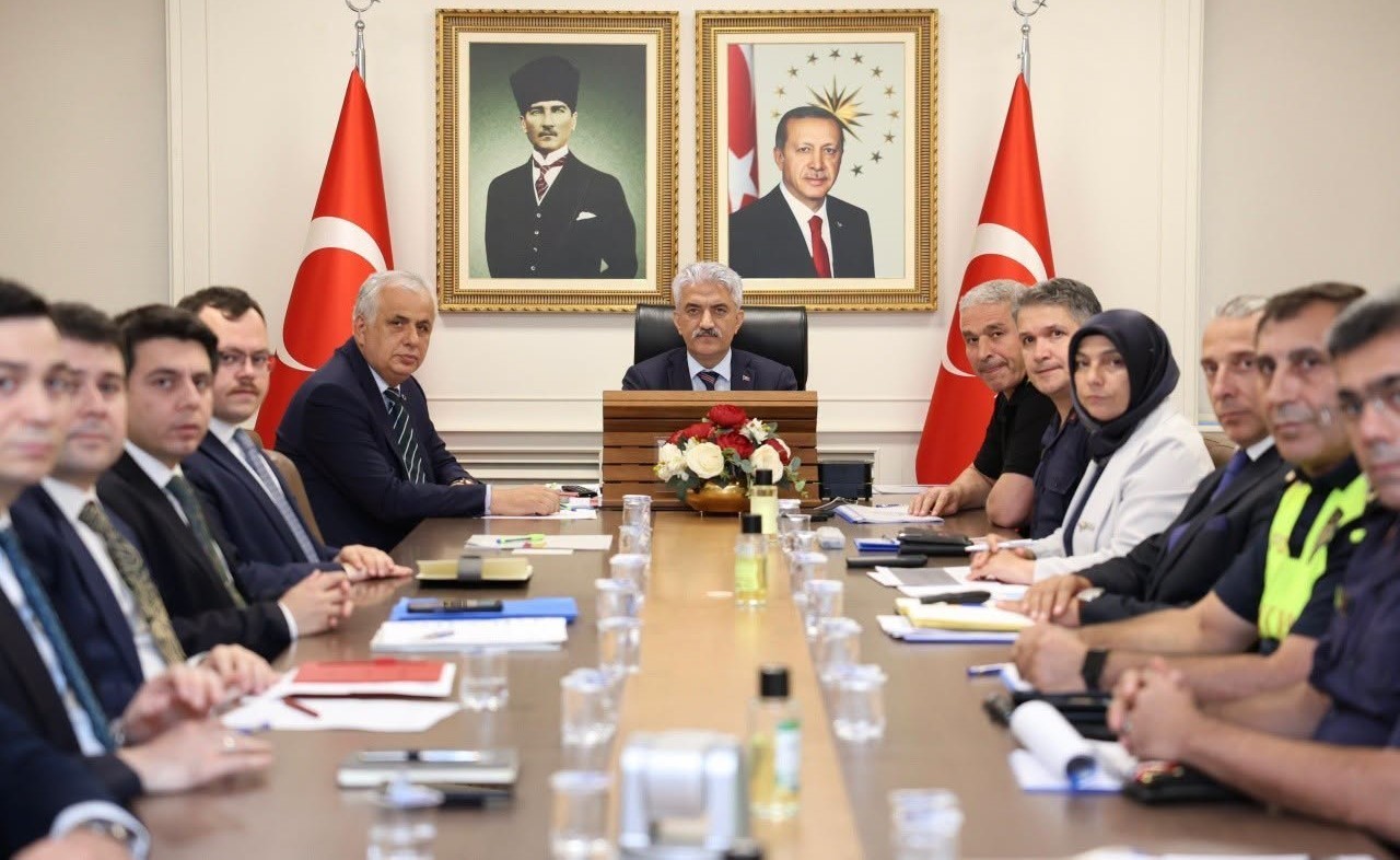 Düzce’de okul bahçe görevlileri için güvenlik toplantısı