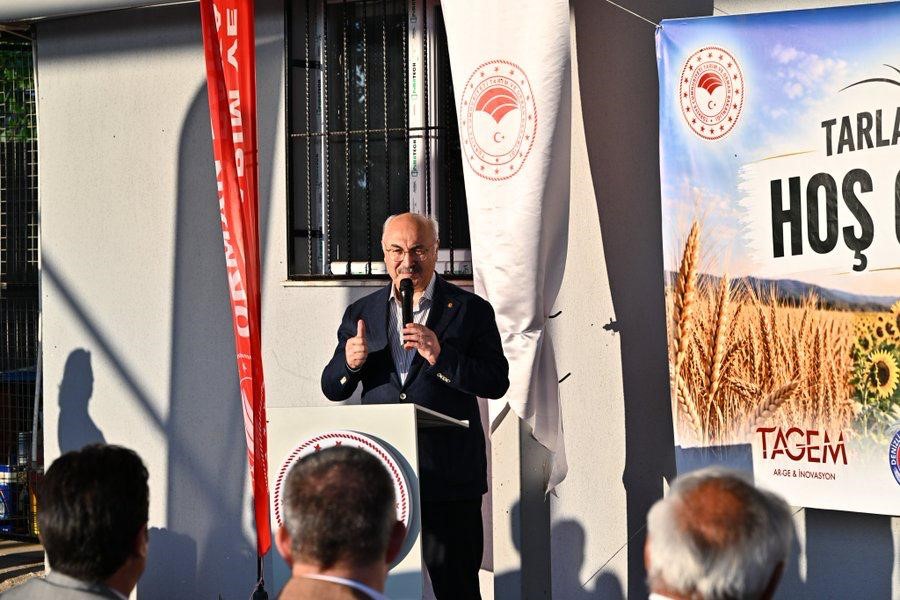 Vali K&ouml;şger Acıpayam&rsquo;da bereket hasadına katıldı