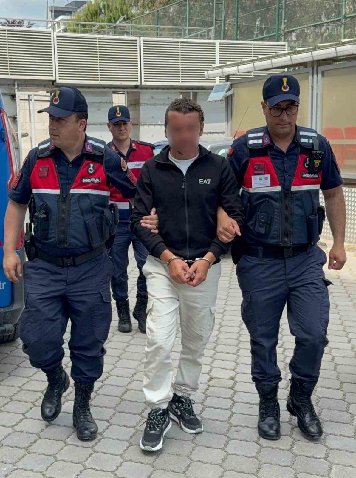 Komşu kavgasına adli kontrol