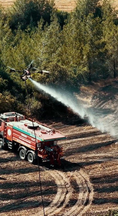 Yangında ilk kez kullanılan yenilikçi dron sistemi başarıyla test edildi