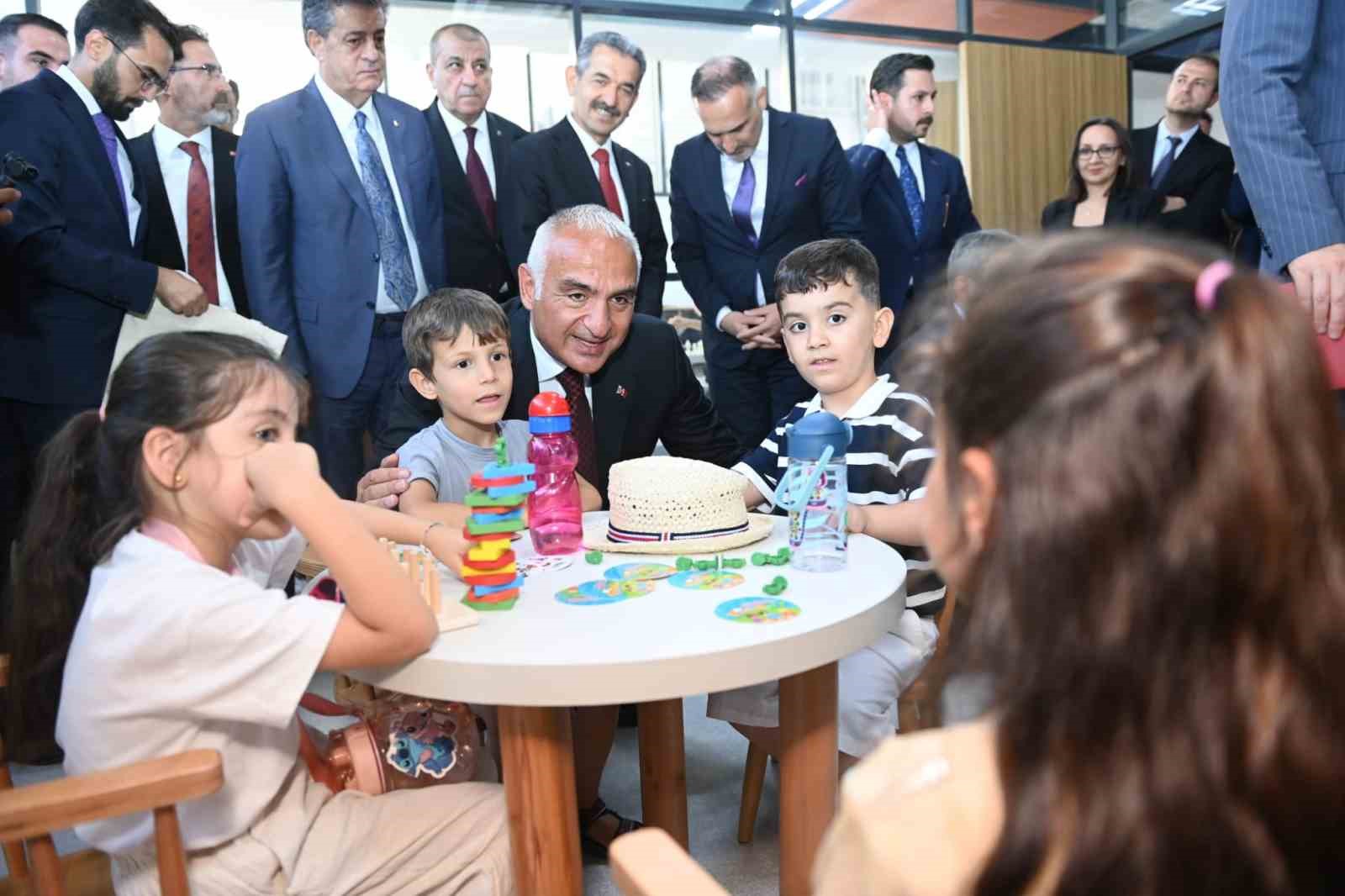 Kütüphaneler, Cumhuriyet tarihinin rekor sayılarına ulaştı