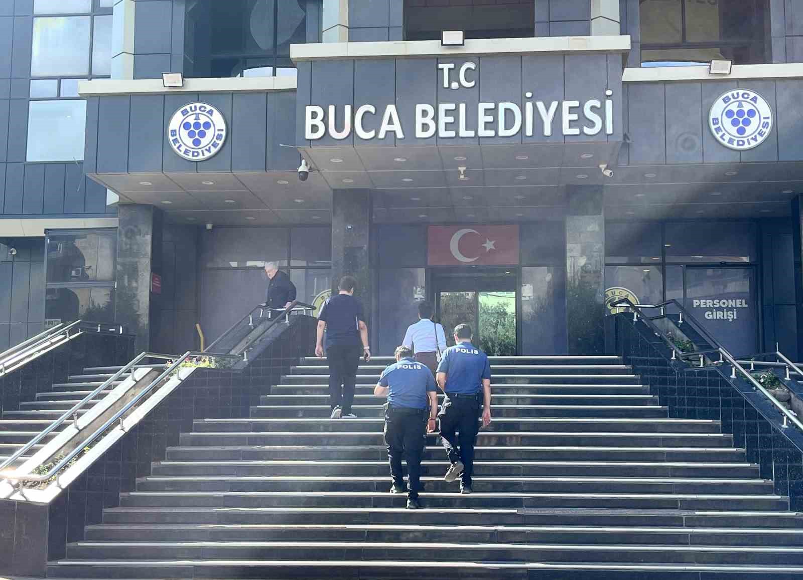 Buca Belediyesine haciz: İcra ekipleri binada