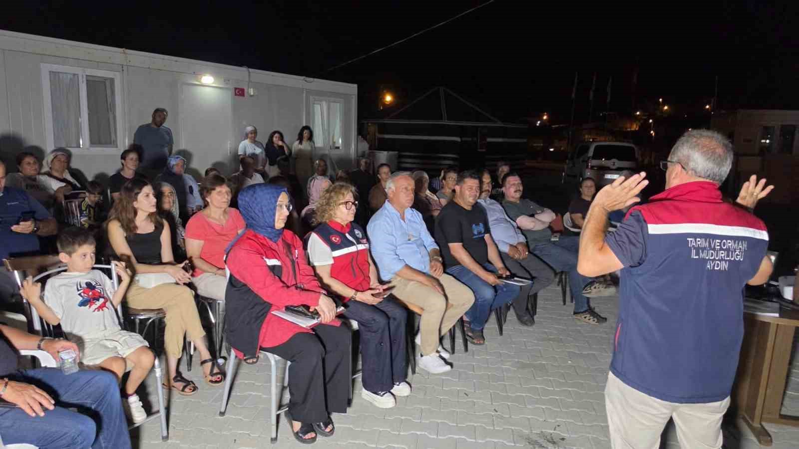 Nazilli’de incir üreticilerine İncir Tebliği anlatıldı