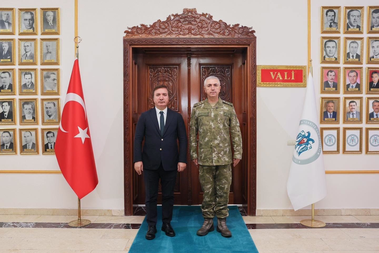 3. Ordu Komutanlığına atanan Tümgeneral Aktaş’tan Erzincan Valisi Aydoğdu’ya ziyaret