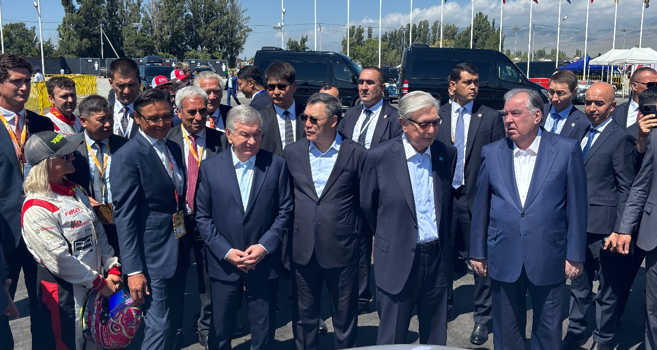 Orta Asya liderleri, Issık Göl