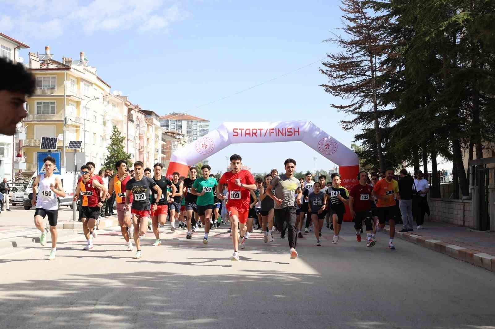 Karaman&rsquo;da halk koşusu d&uuml;zenlendi