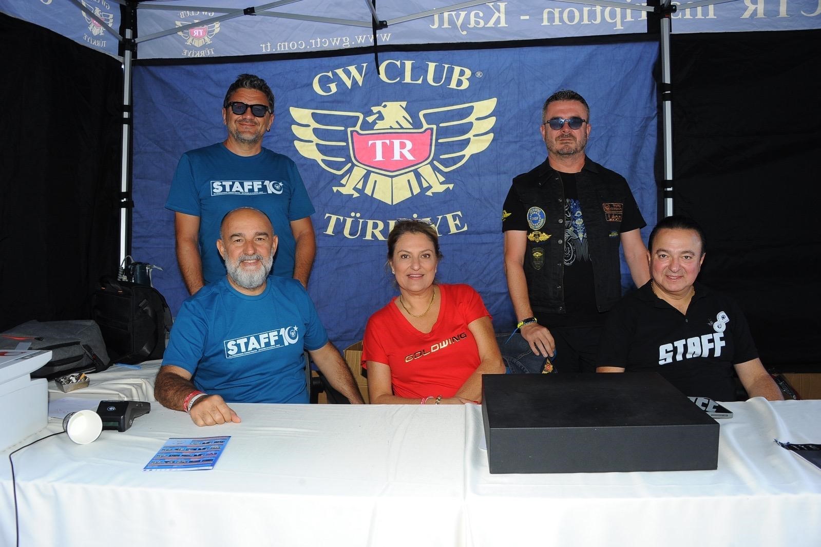 D&uuml;nyanın en b&uuml;y&uuml;k motosiklet buluşmalarından Goldwing Treffen yeniden &Ccedil;eşme&rsquo;de