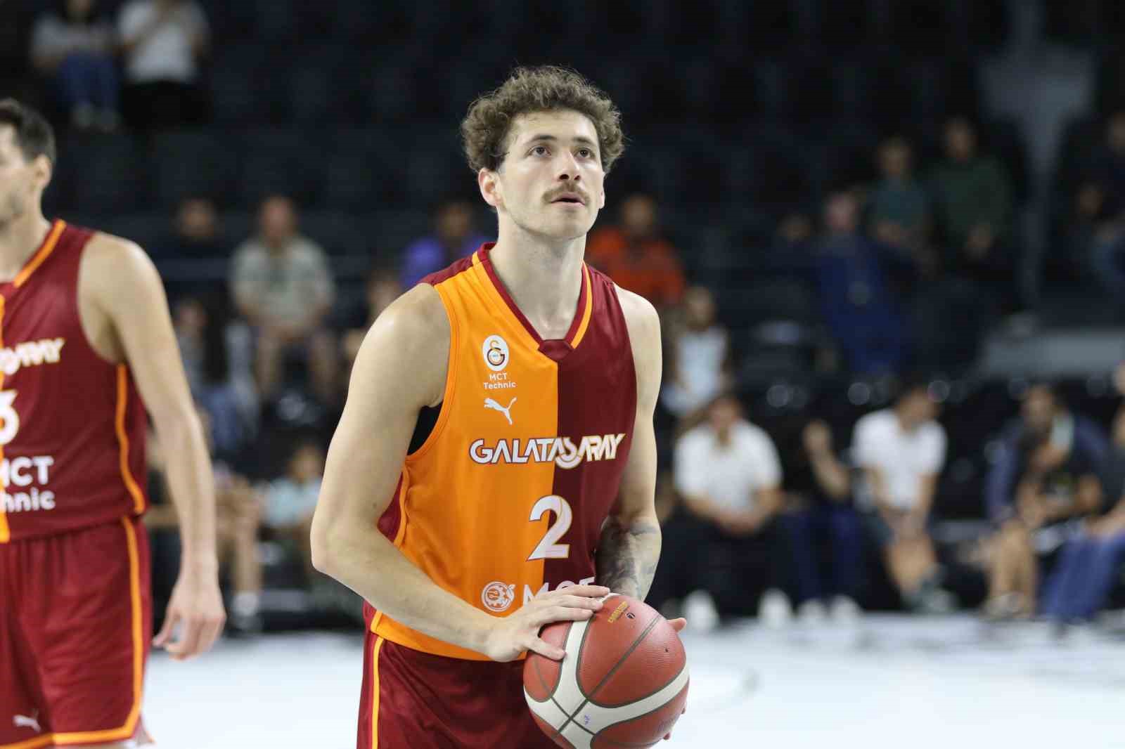 Hazırlık maçı: Çayırova Belediyesi: 75 - Galatasaray: 80