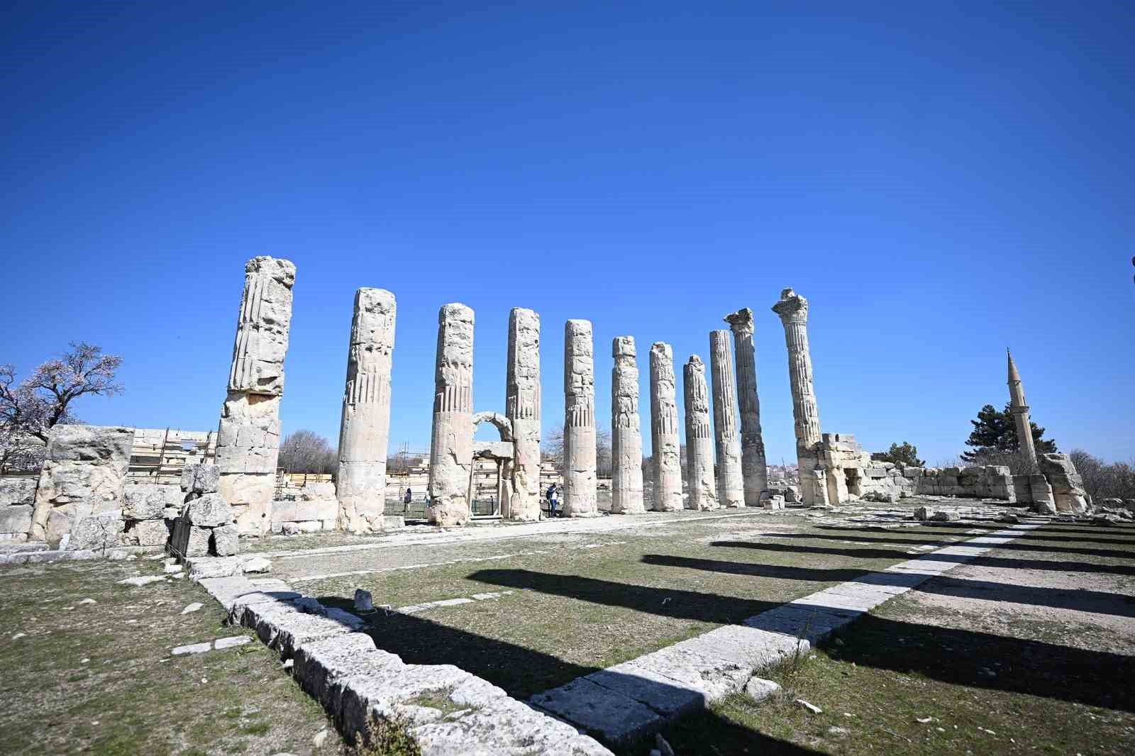 Mersin’de 2 bin 300 yıllık antik kent Arkeoköy ile canlanıyor