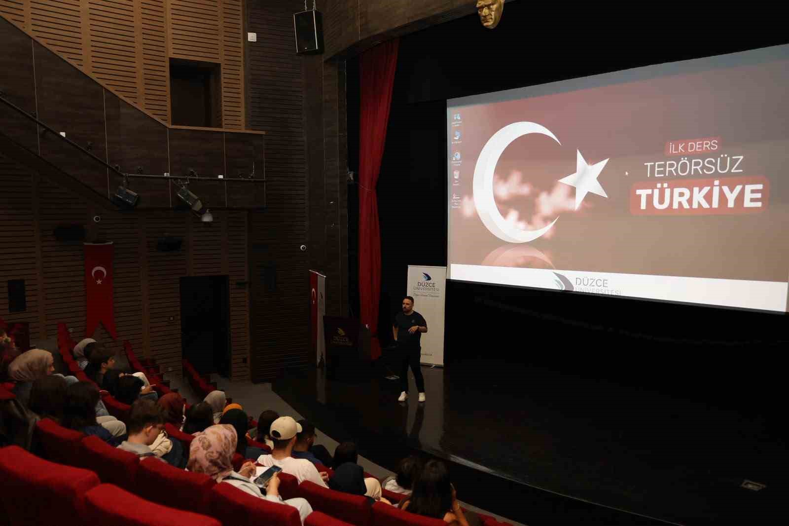 D&uuml;zce &Uuml;niversitesi&rsquo;nde 2026-2027 akademik yılı başladı