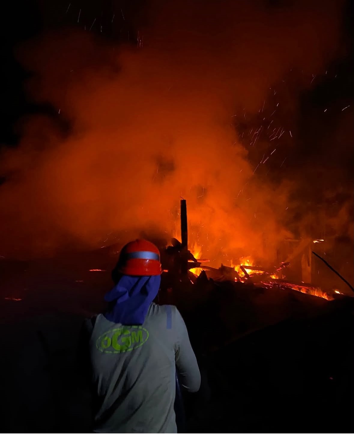 Kastamonu’da alevlere teslim olan ev kullanılamaz hale geldi