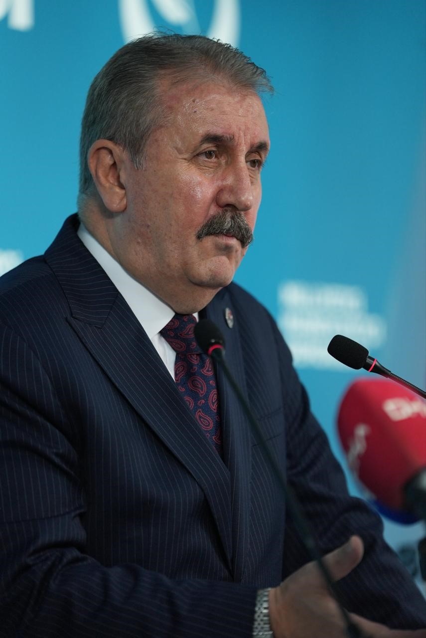 BBP Genel Başkanı Destici: "Bu zararlar mutlaka ama mutlaka vurgunculardan ve devleti soyanlardan karşılanmalıdır"