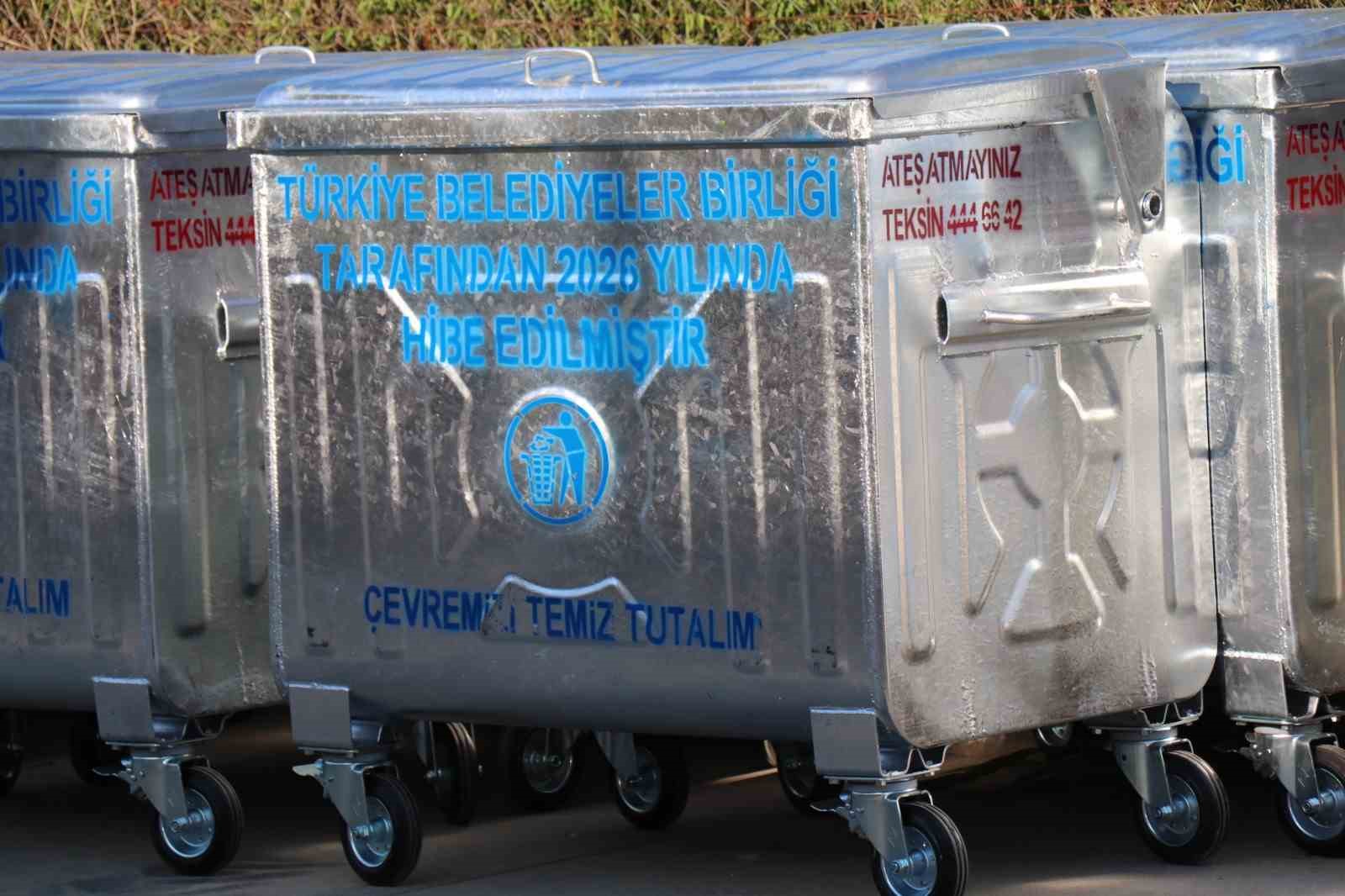 Bozdoğan Belediyesi’ne 50 çöp konteyneri