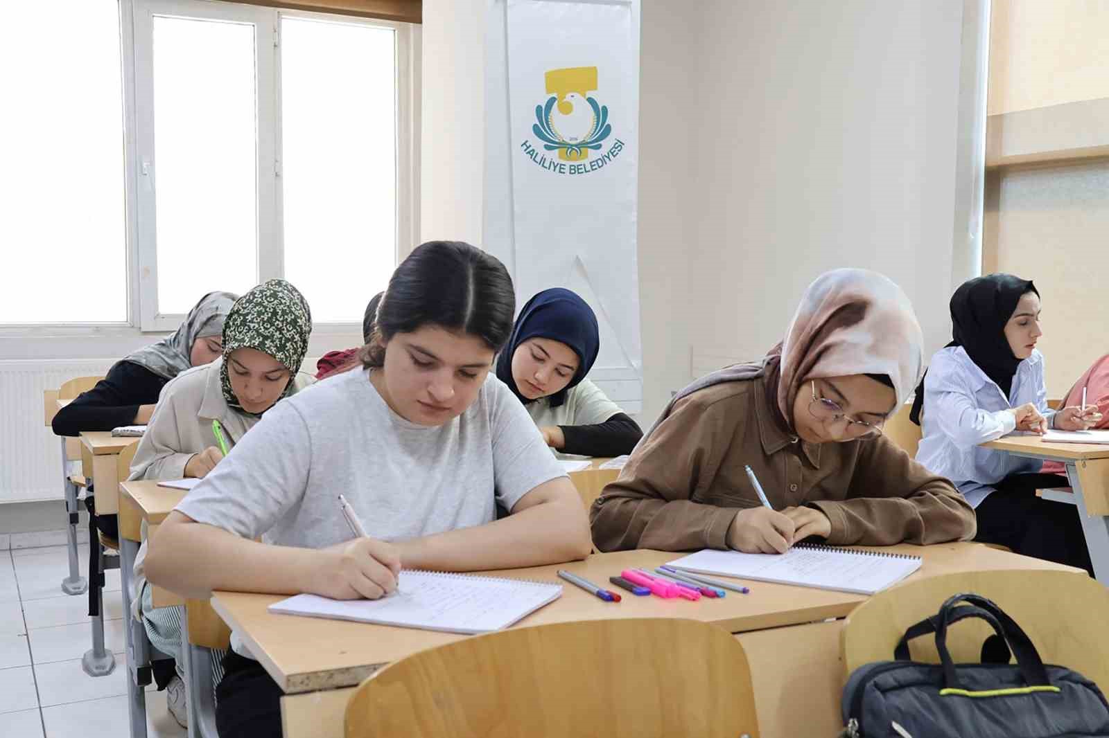 Haliliye Belediyesi gençleri geleceğe hazırladı