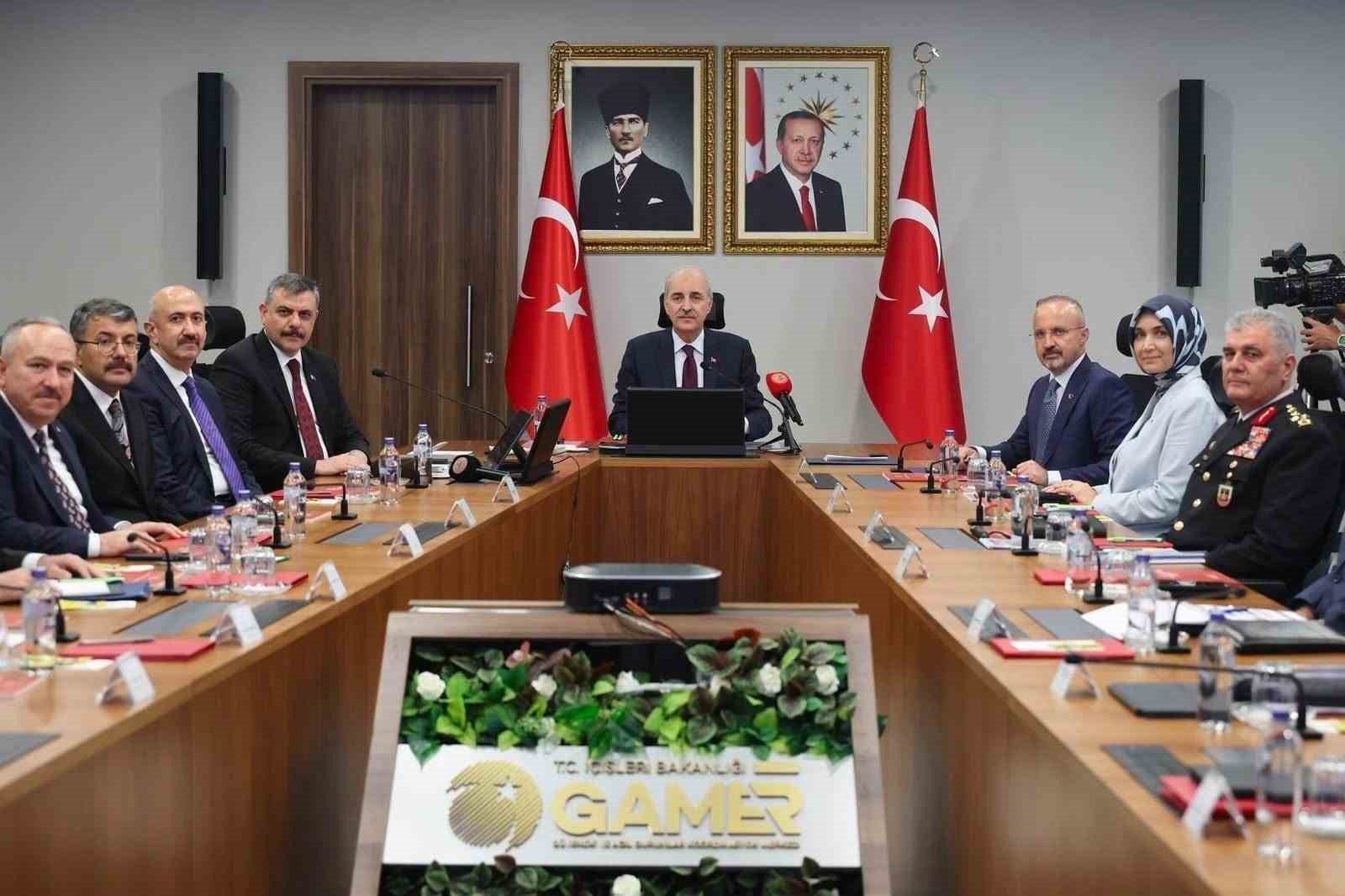 Vali Makas ‘Terörsüz Türkiye’ gündemli toplantıya katıldı