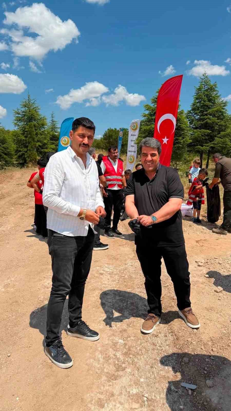 Anahtar Parti Kırşehir Teşkilatı orman temizliği seferberliğine katıldı