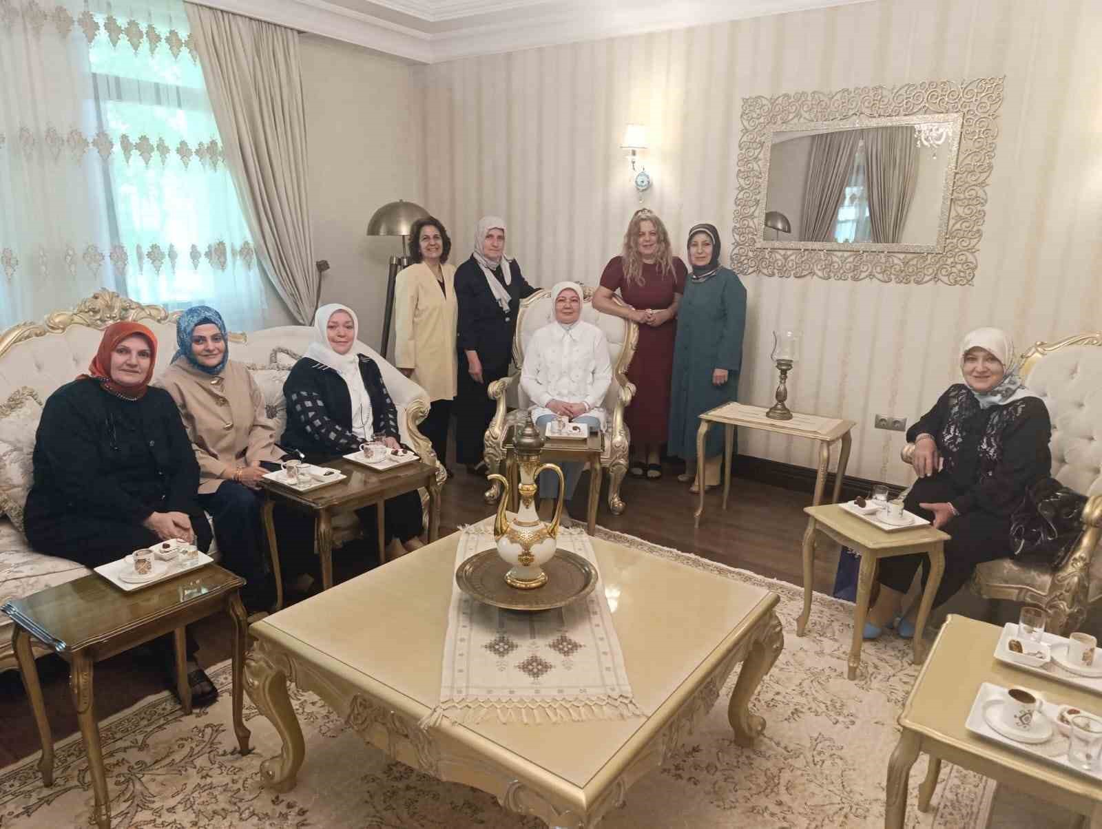 Kadın Meclisi’nden aile ve toplum odaklı istişare