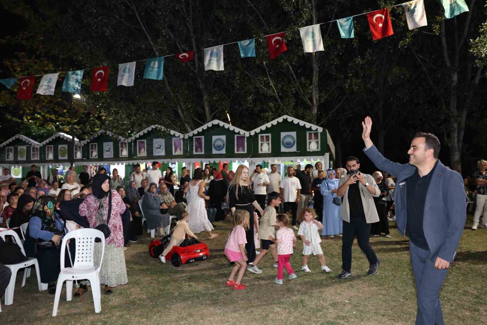 Anadolu’nun tüm renkleri sahilde buluştu