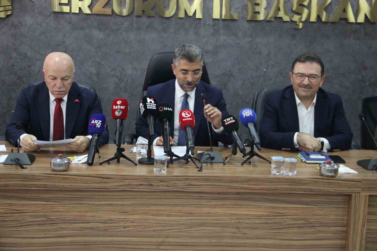 Küçükoğlu: "Milletimizle çeyrek asır, Türkiye geleceğe hazır "