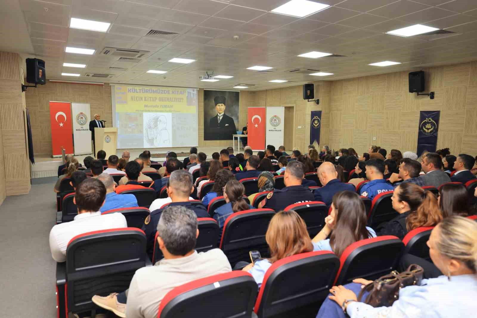 Muğla’da kitap okuma alışkanlığı semineri