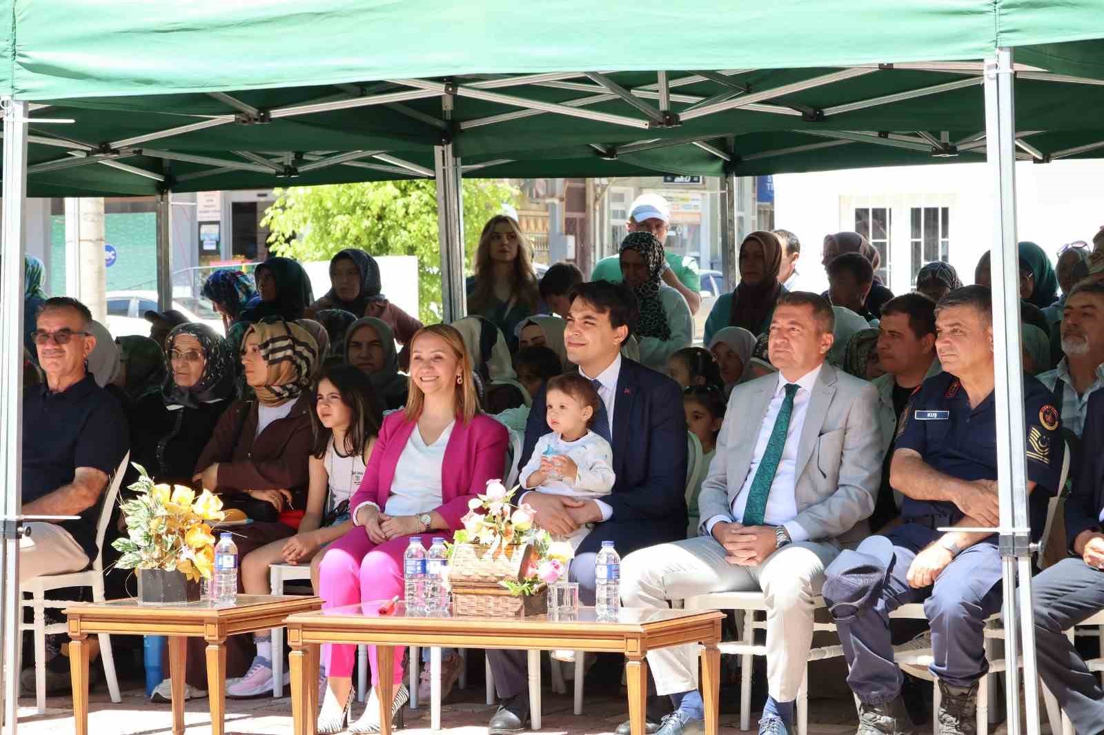 Bilecik’te Geleneksel Yıl Sonu Eğitim Şenliği ve Eğitim Spor Festivali