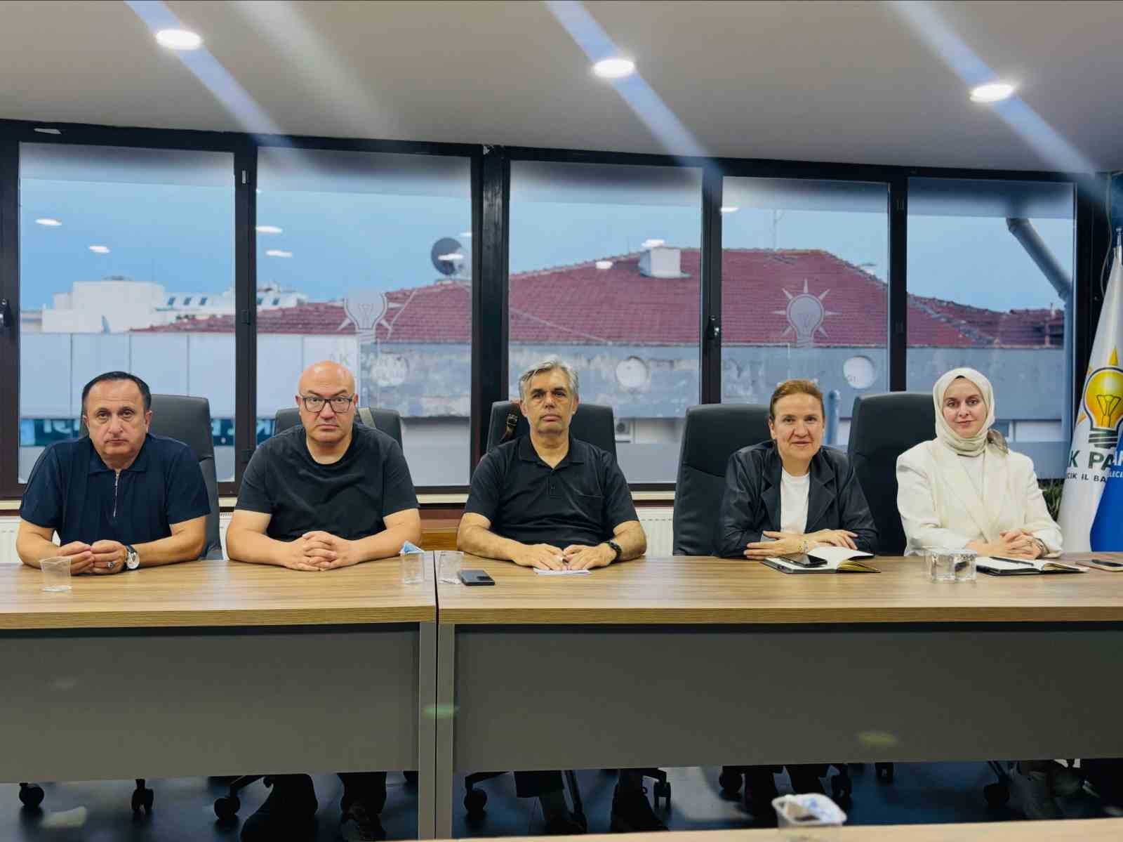 AK Parti’den teşkilat çalışmaları değerlendirildi