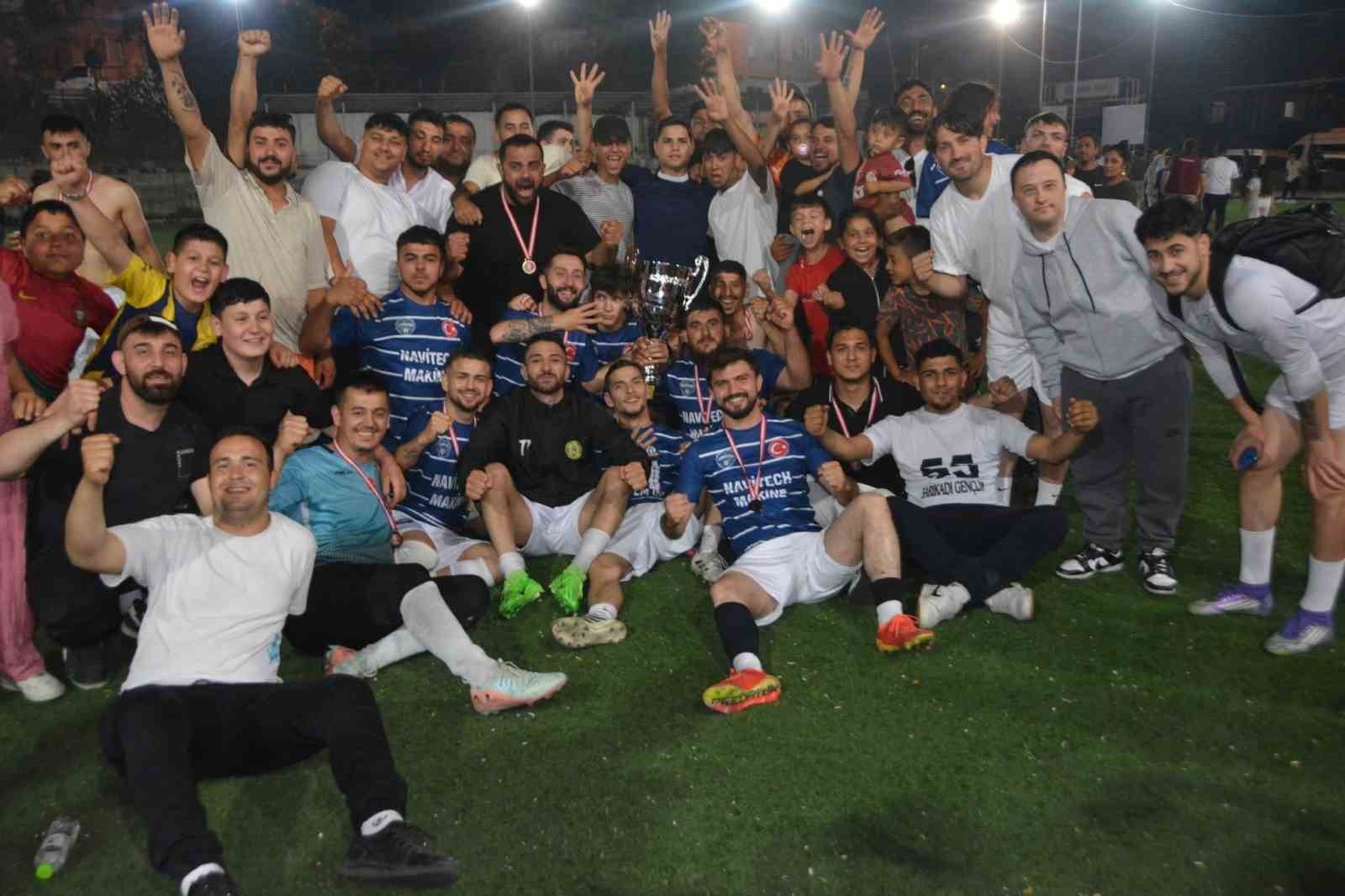 Alaplı’da Şehitler anısına futbol turnuvası düzenlendi