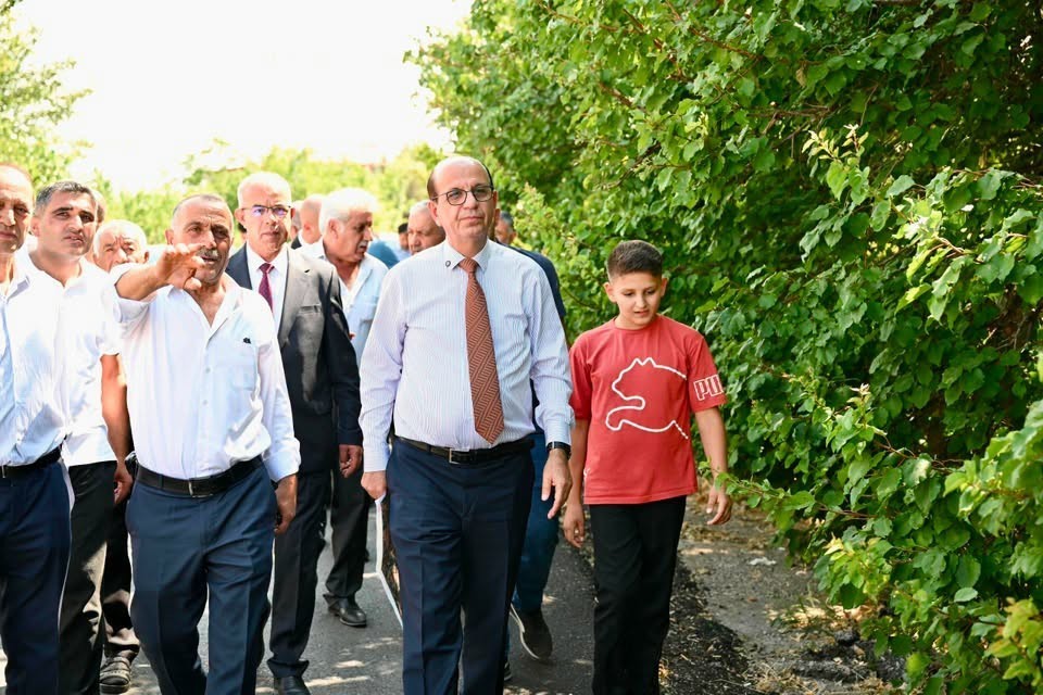 Şahnahan&rsquo;ın doğalgaz talebine Başkan Ge&ccedil;it&rsquo;ten &ccedil;&ouml;z&uuml;m hamlesi