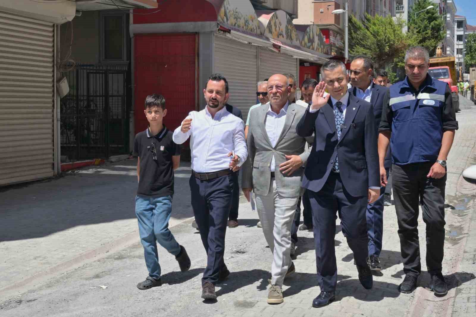 Esenyurt Belediyesi tarafından 350 metre uzunluğunda yağmur suyu hattı inşa edildi