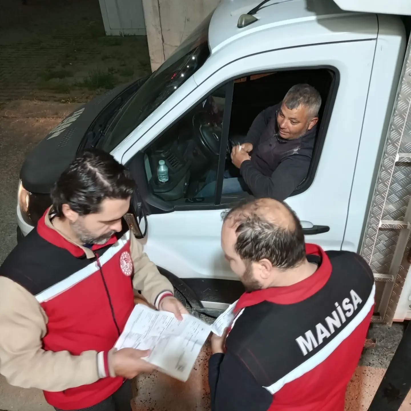 Salihli&rsquo;de kurbanlık nakli yapan ara&ccedil;lara sıkı denetim