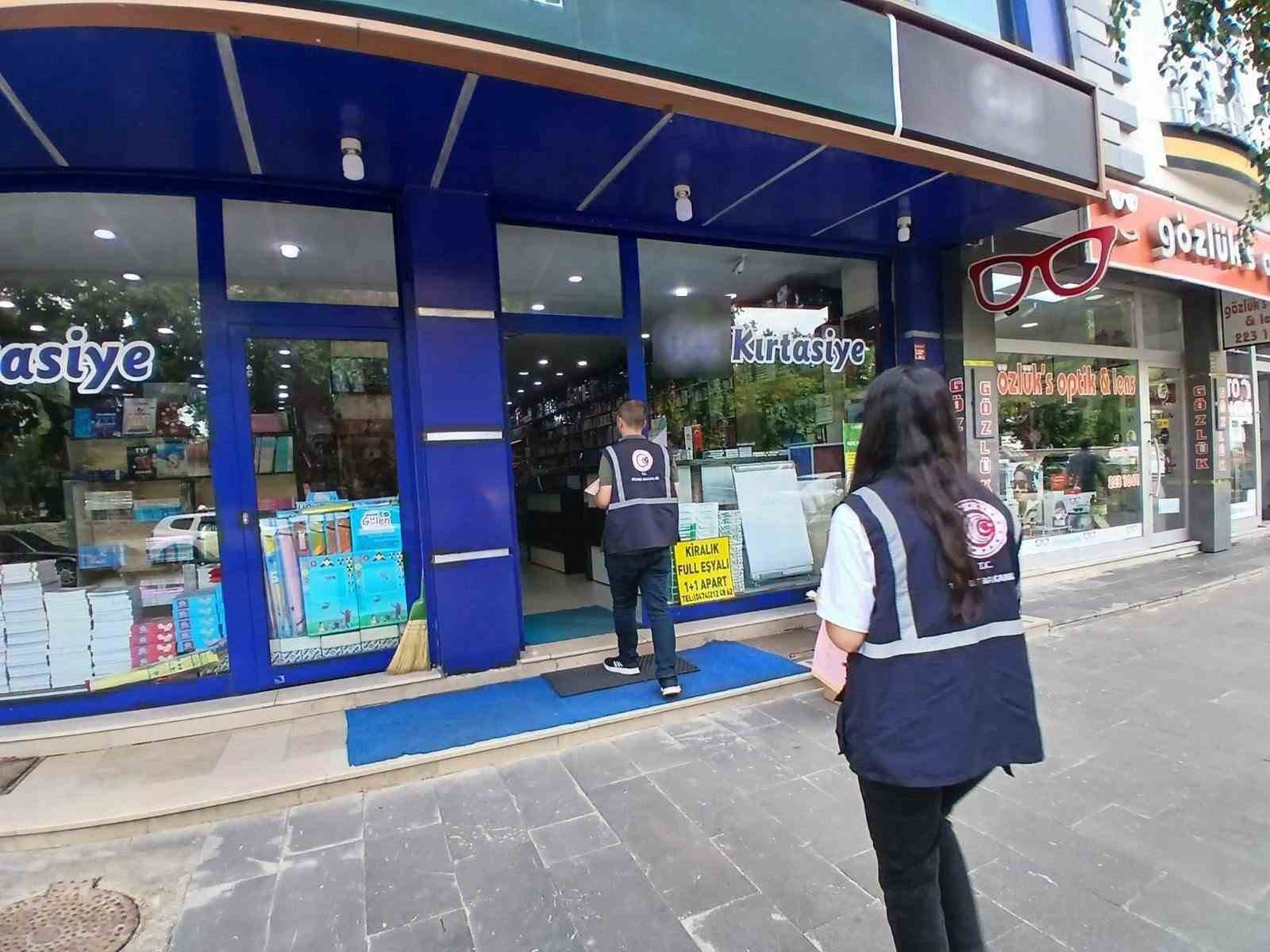 Kars’ta okul zili çalmadan kırtasiyelere sıkı denetim: Fiyat etiketleri tek tek inceleniyor