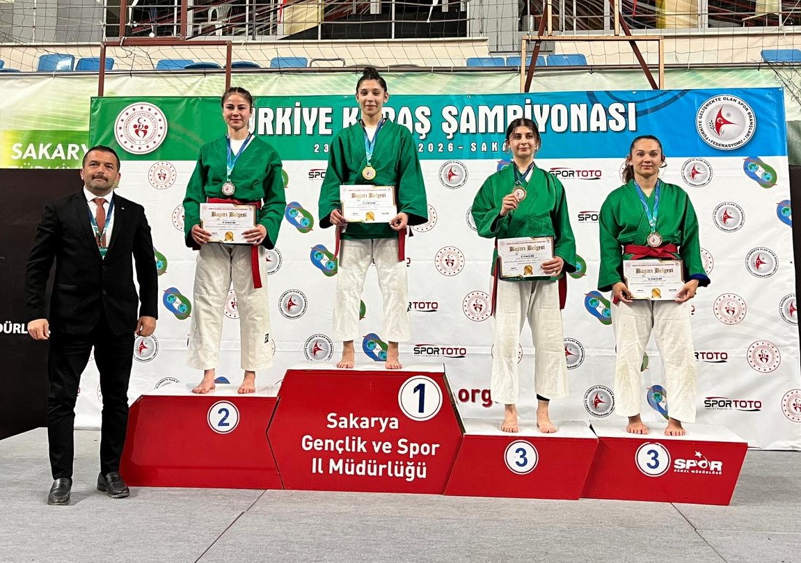 Salihli’yi gururlandıran şampiyonluk