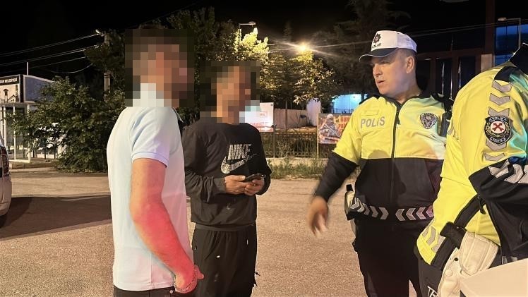 Alkollü yakalanan sürücü ’alkollü değilim’ diyerek kendini savundu