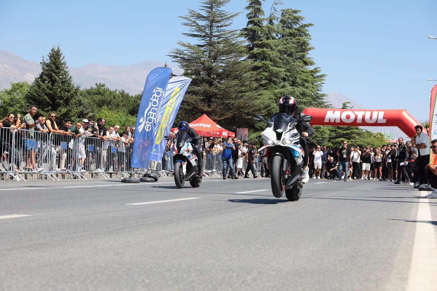 Ergan Motofest&rsquo;te drag heyecanı