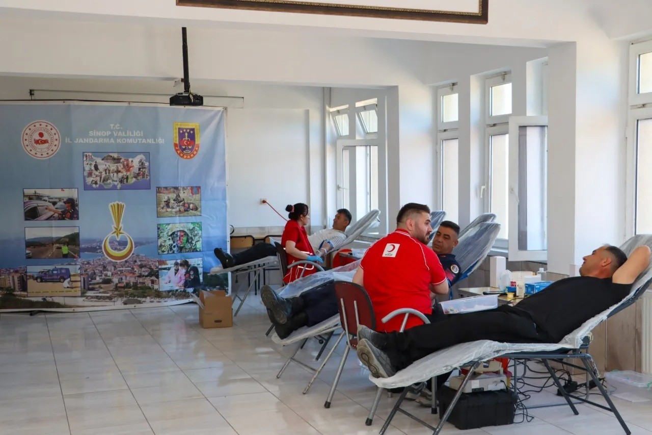 Sinop jandarmasından anlamlı destek