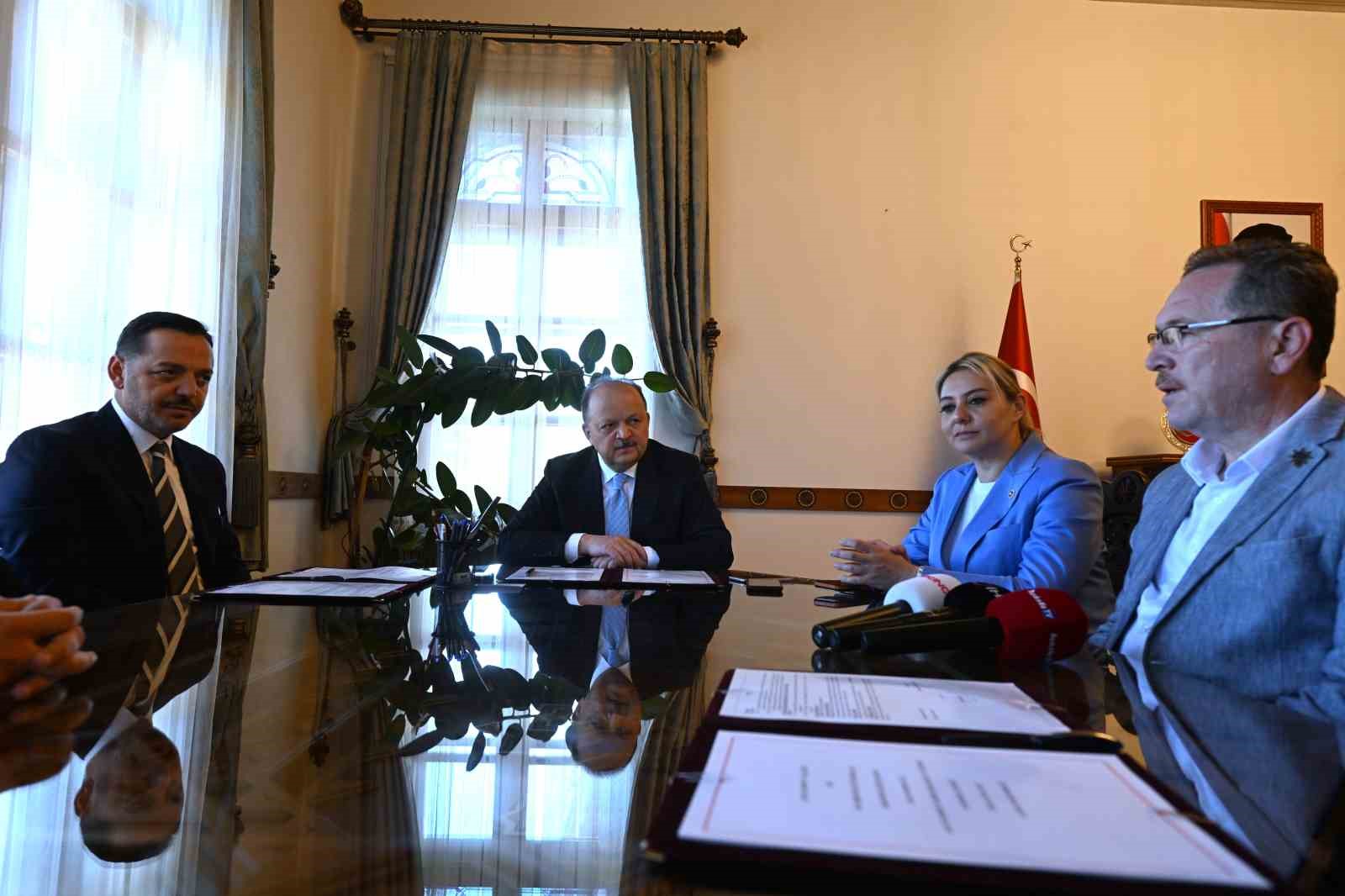 Gölköy Tarım Mesleki ve Teknik Anadolu Lisesi’nin yapımı için protokol imzalandı