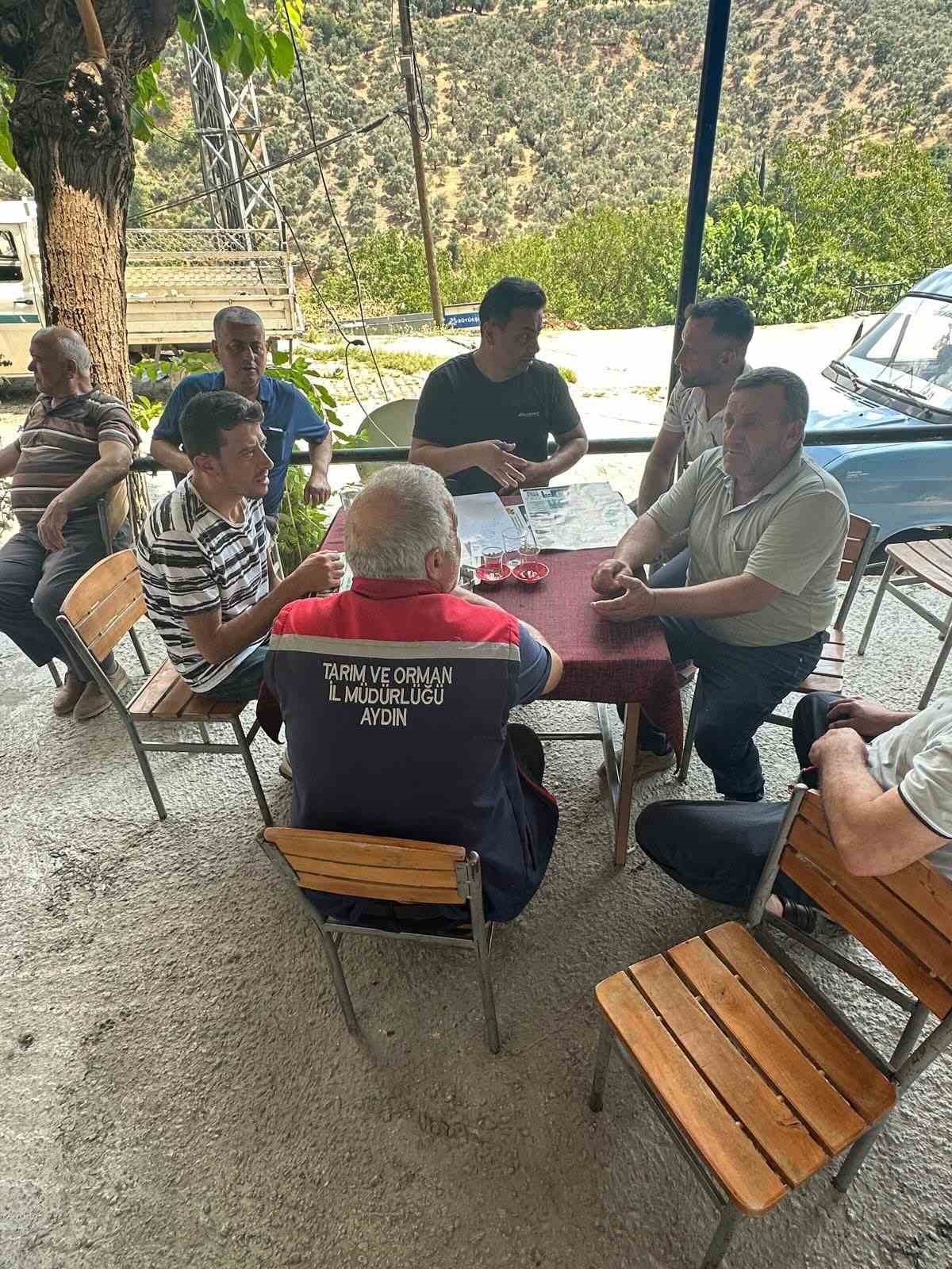 K&ouml;şk&rsquo;te incir &uuml;reticilerine yeni sezon &ouml;ncesi tebliğ bilgilendirmesi