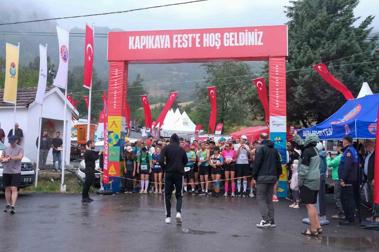 Kapıkayafest’te 21 kilometrelik dağ koşusunda nefes kesen mücadele
