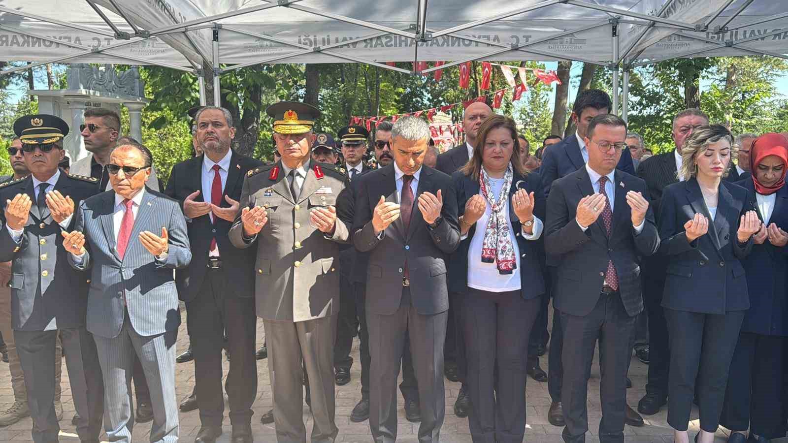 Afyonkarahisar’da ’15 Temmuz Anma ve Dijital Deneyim Merkezi’ hizmete açıldı