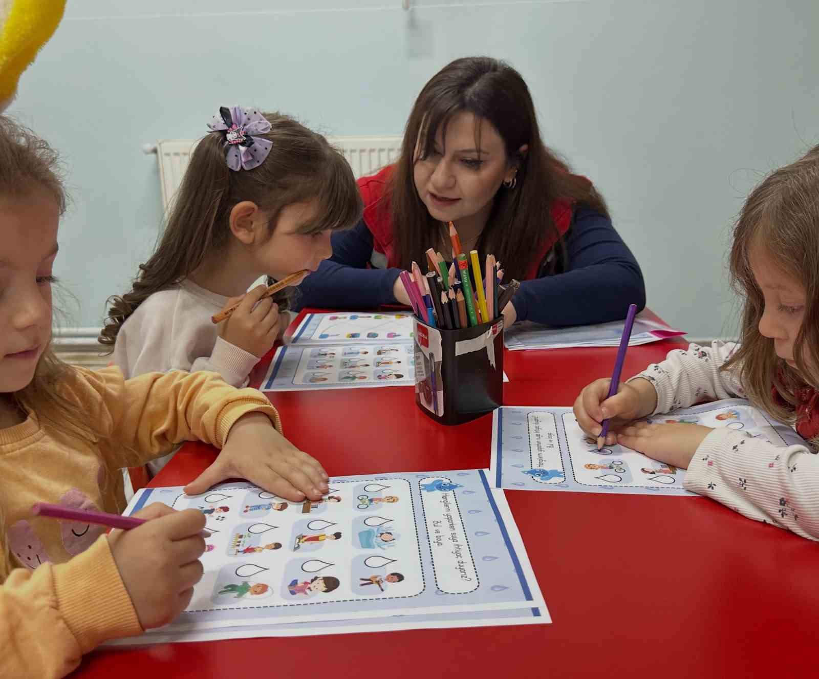 Aydıntepe&rsquo;de minik &ouml;ğrencilere su verimliliği anlatıldı