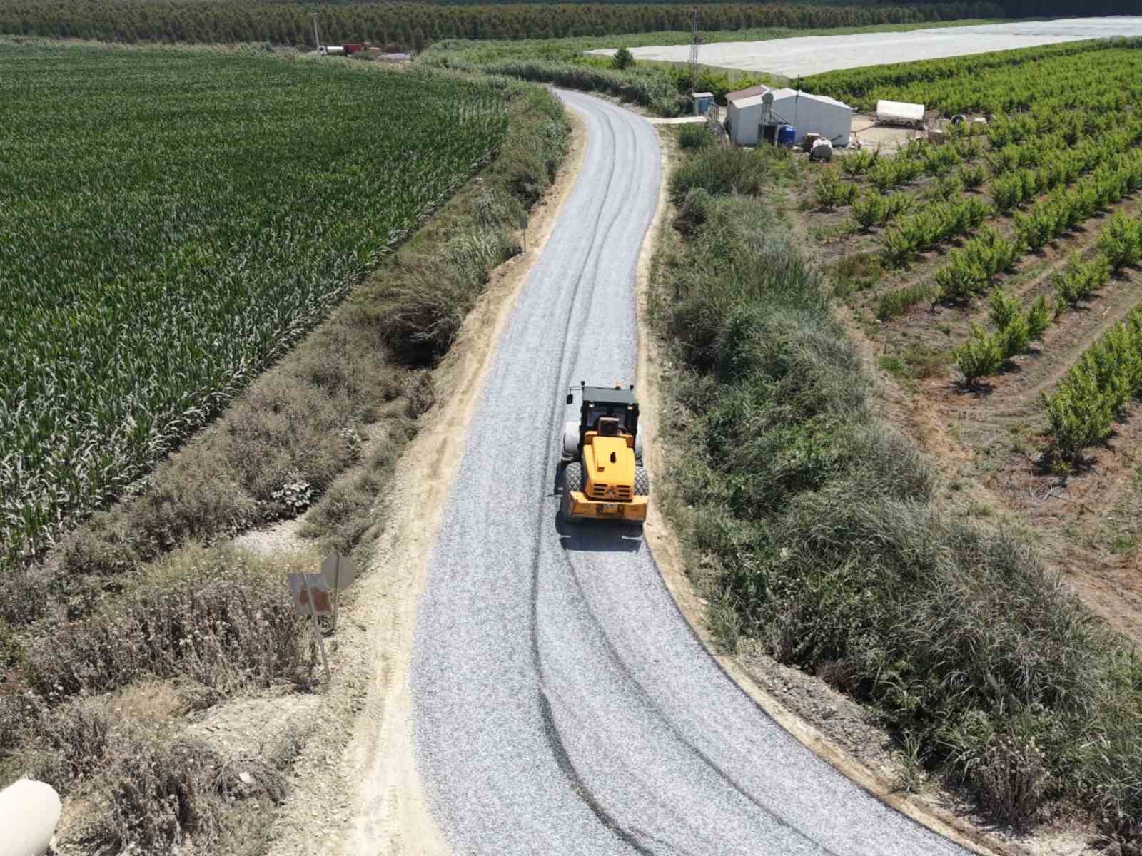 Tarsus’ta denize ulaşım yolu yenilendi