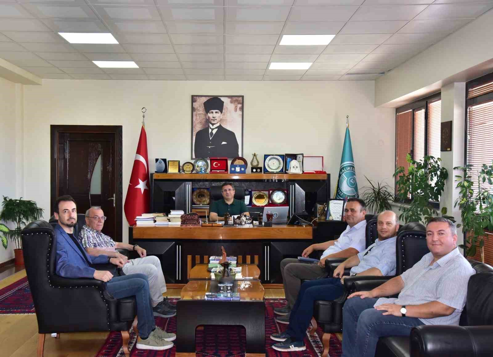 Balıkesir’de Charles Peirce’in Göstergebilimi ve Metaforları konuşuldu
