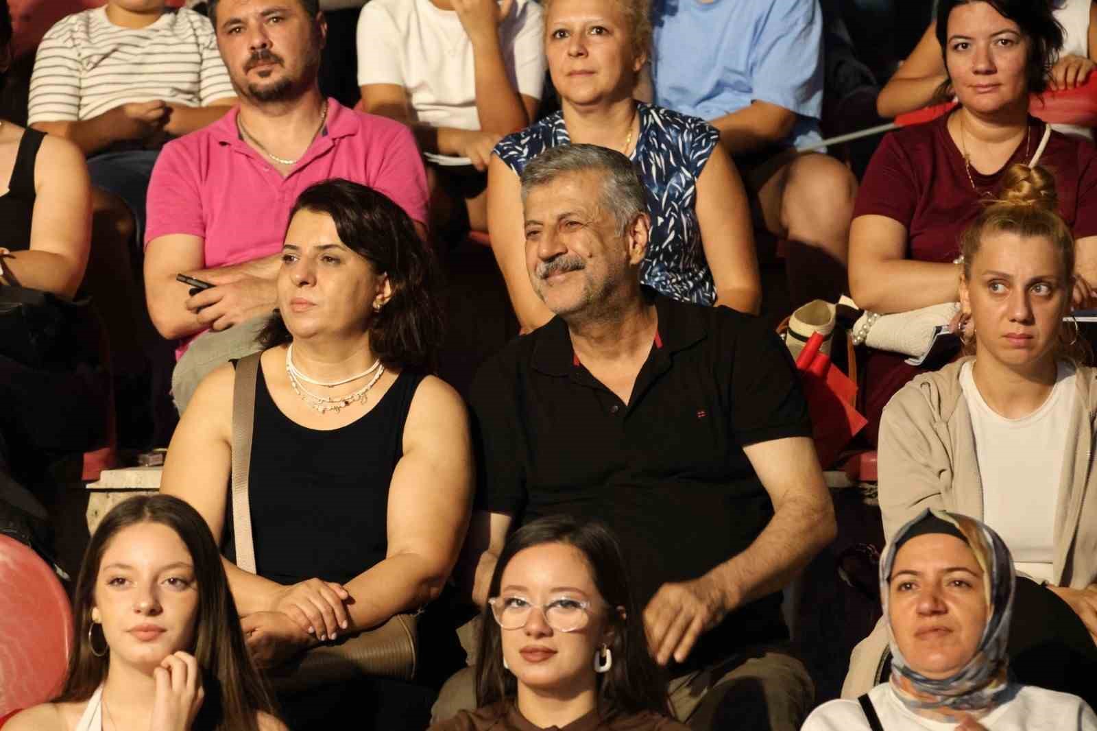 Hatay, Ana Vatana Katılışı’nın 87. yılını konser programıyla kutladı